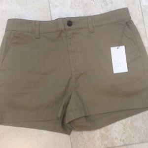NWT ladies Khaki shorts size10